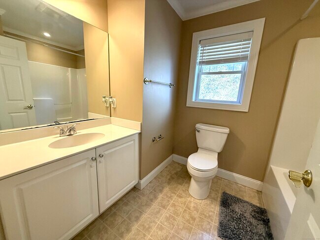 Building Photo - 55 Stetson Pl