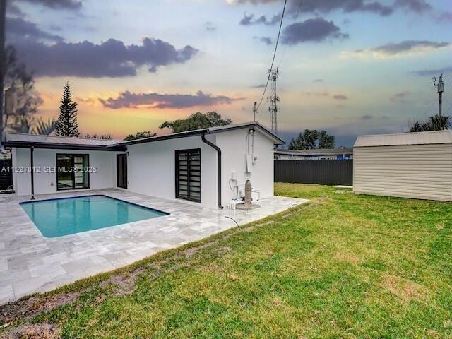 Building Photo - 7881 Hope St