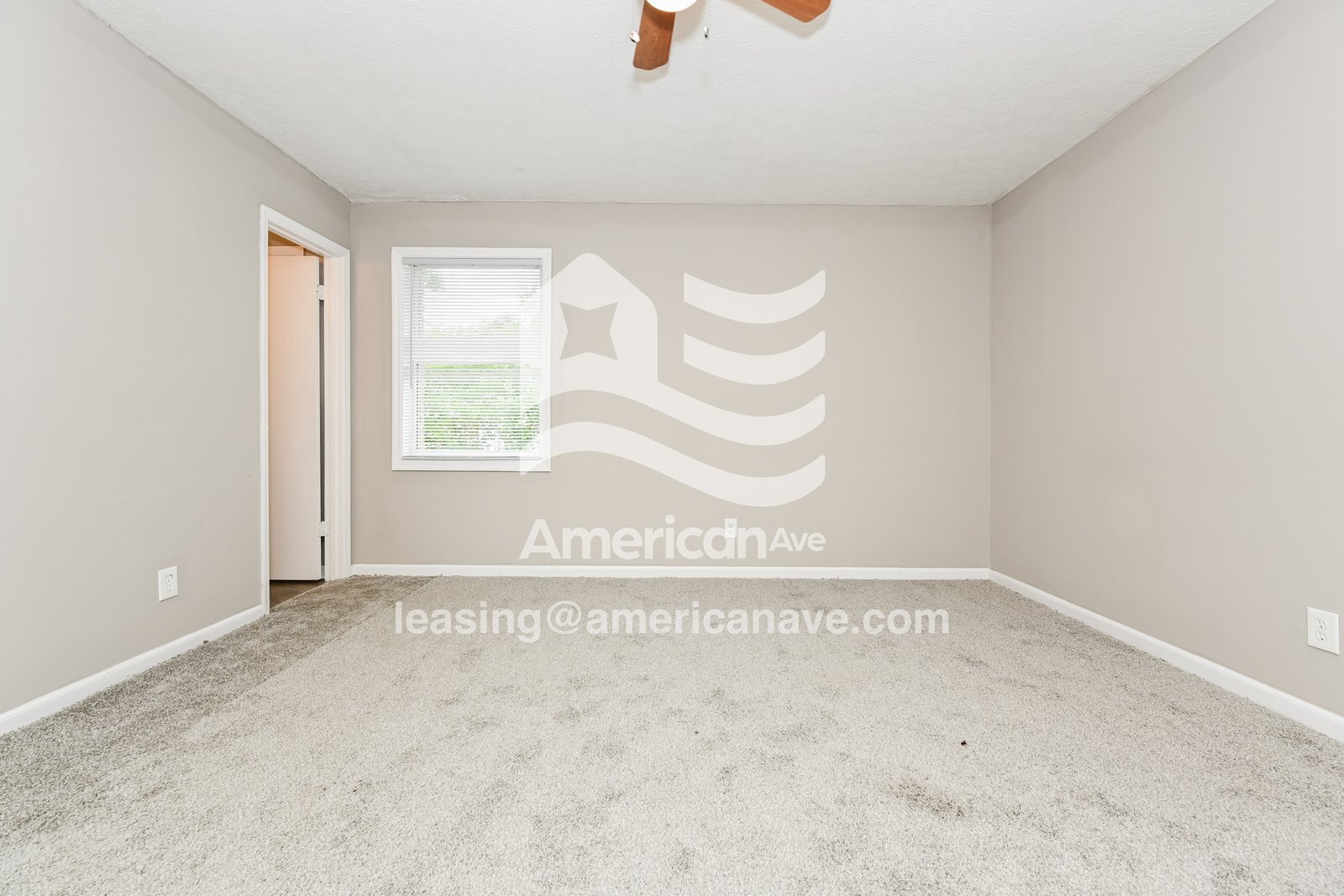 Building Photo - 411 Petunia Ave