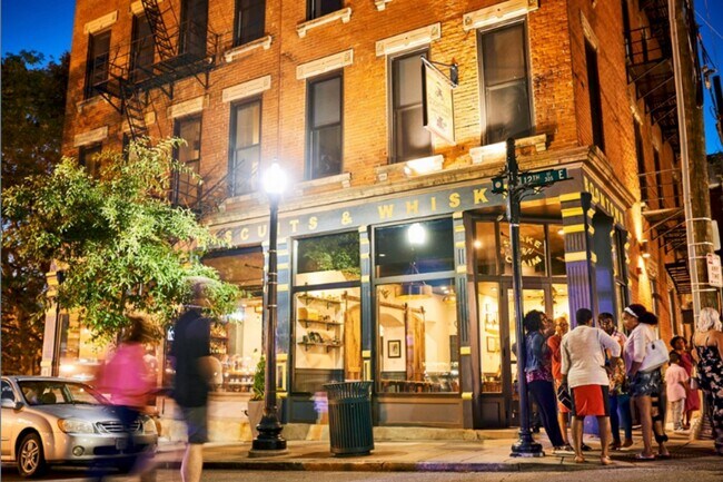 Building Photo - 1211 Broadway