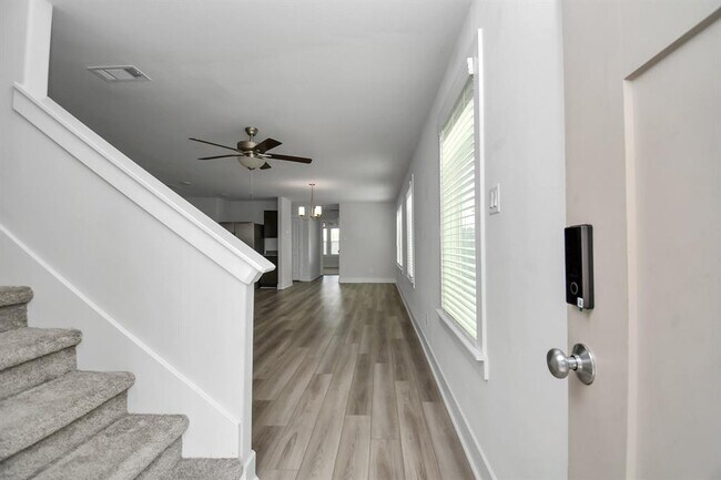 Building Photo - 20519 Prairie Cypress Dr