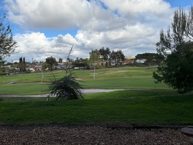 Building Photo - Classic 3Br/2Ba Bottom Level Condo in Campana Villas W/ Golf Course View