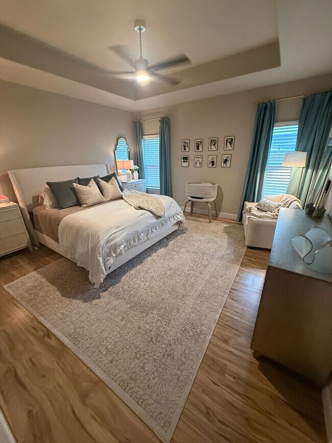 Building Photo - STONEWOOD ESTATES 3/2/2