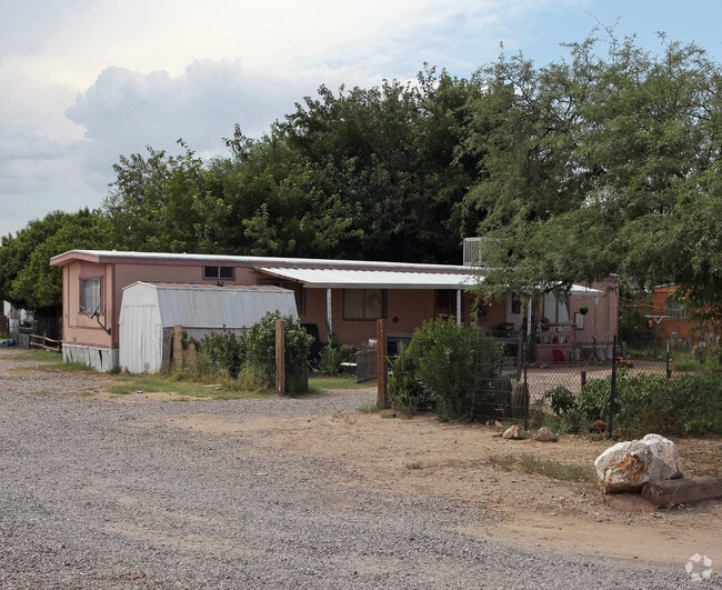 Lazy Acres Mobile Home Park 11000 S Nogales Hwy Tucson AZ 85756