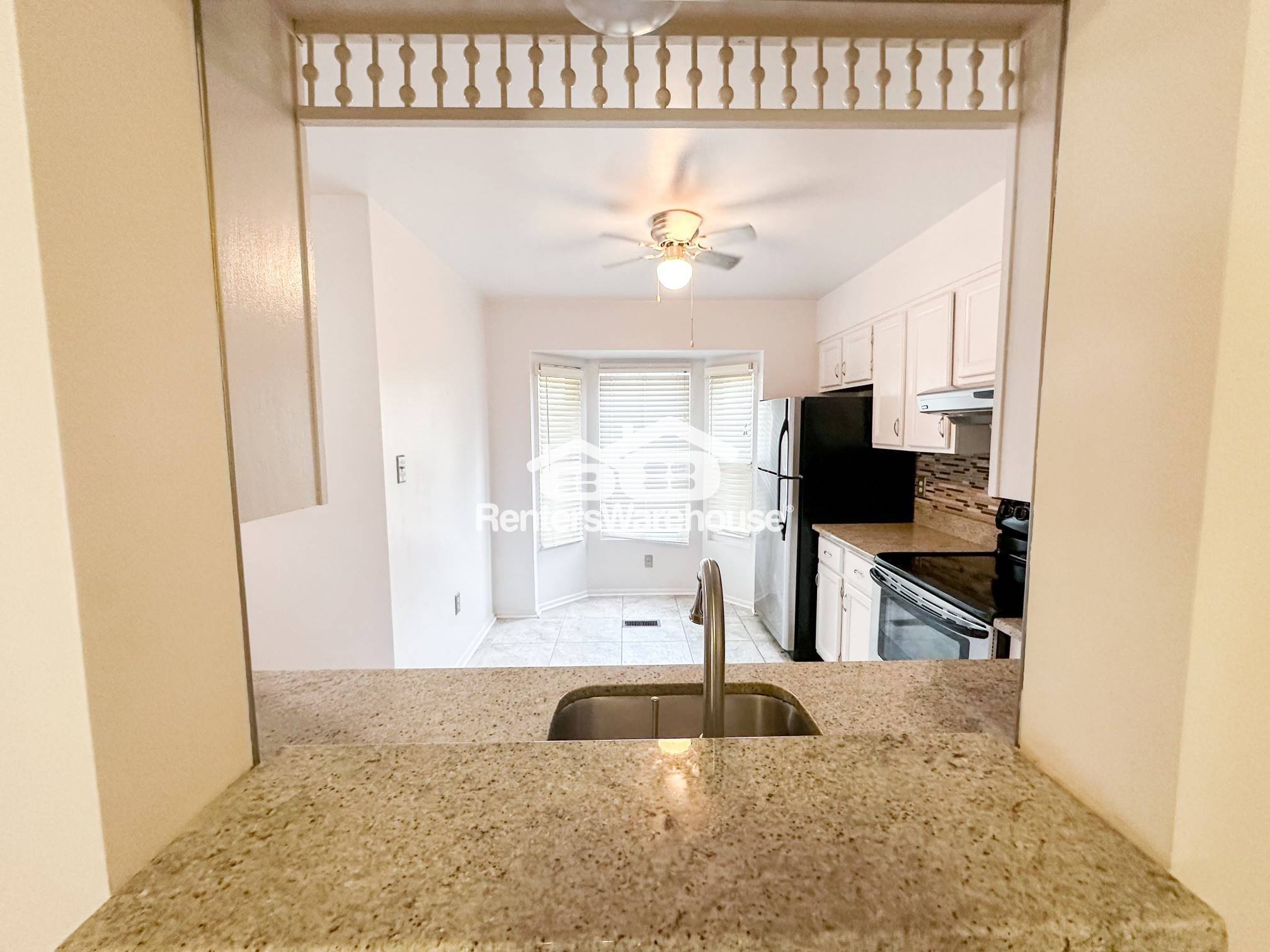 Building Photo - 2861 Schoolhouse Cir