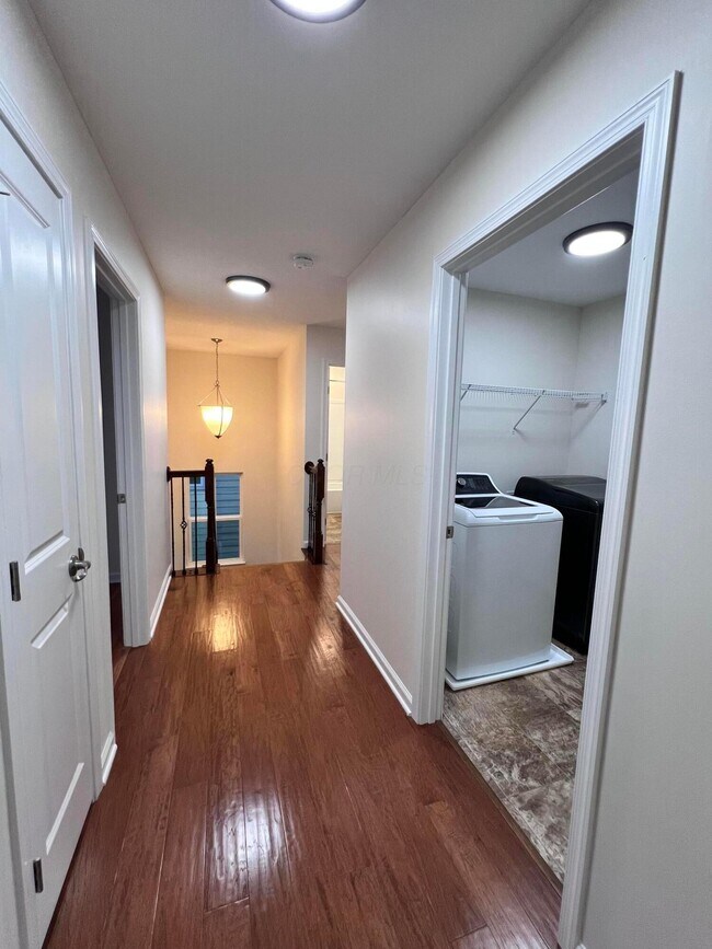 Building Photo - 7847 Aideen Ct