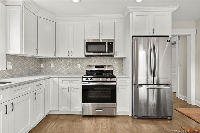 Building Photo - 54 Dunn Ave