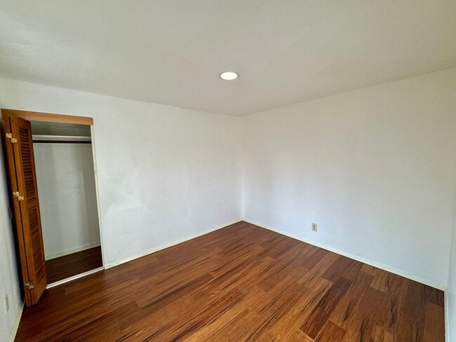 Building Photo - Beautiful 4 Bedroom, 2 Bath with Bonus Room in the Whiteaker Neighborhood!