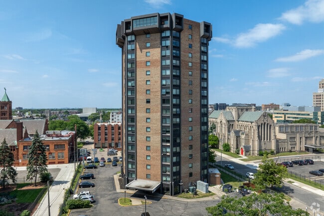 Building Photo - CATHEDRAL TOWER APARTMENTS