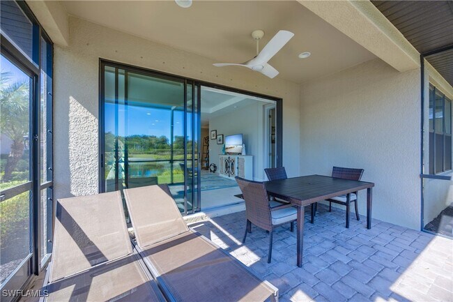 Building Photo - 8110 Calle Canovas St