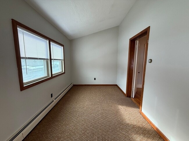 Building Photo - 132 Coburn Ave