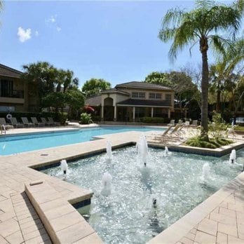 Building Photo - 834 Normandy Trace Rd