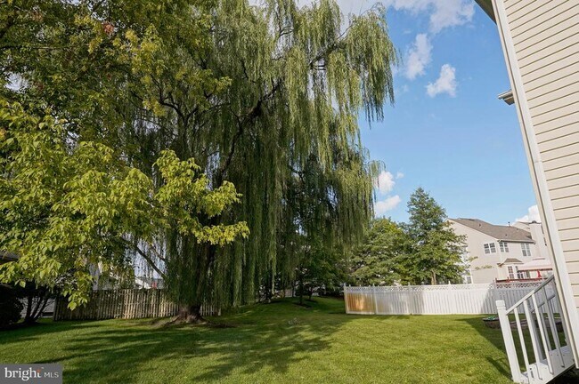 Building Photo - 106 Europa Blvd