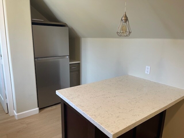 Building Photo - 21387 Crestwind Dr