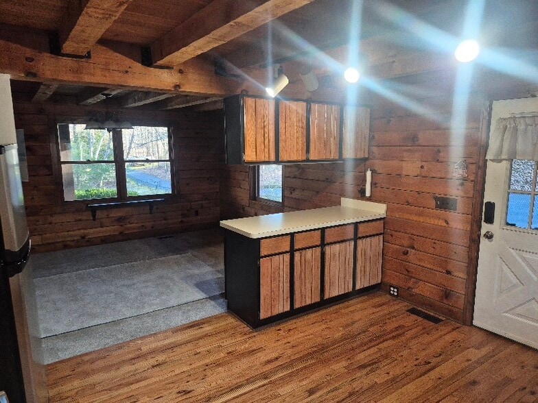 Building Photo - 3550 Holderness Ln