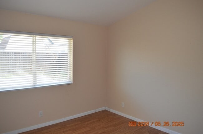 Building Photo - 1536 Cardinal St