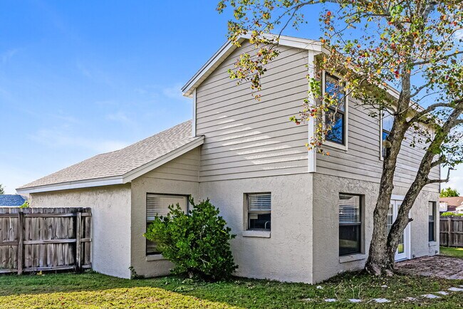 Building Photo - 2002 Kinder Ct