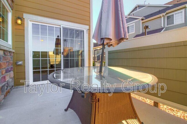 Building Photo - 14300 Waterside Ln