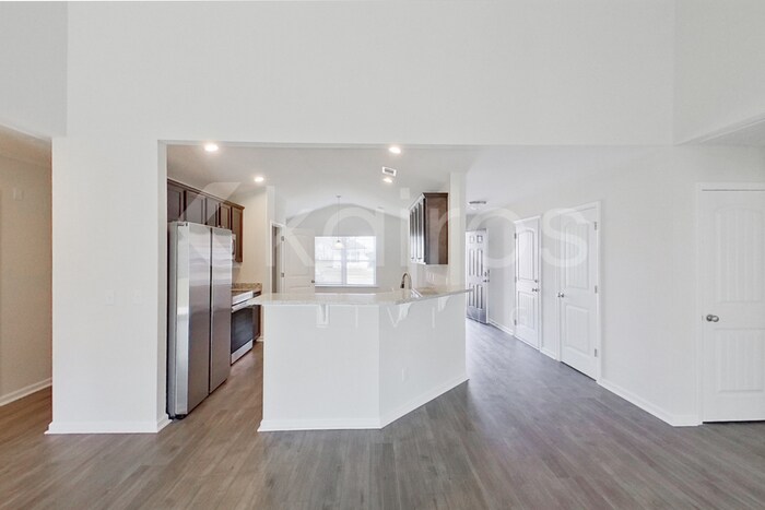 Building Photo - 103 St Matthew Wy