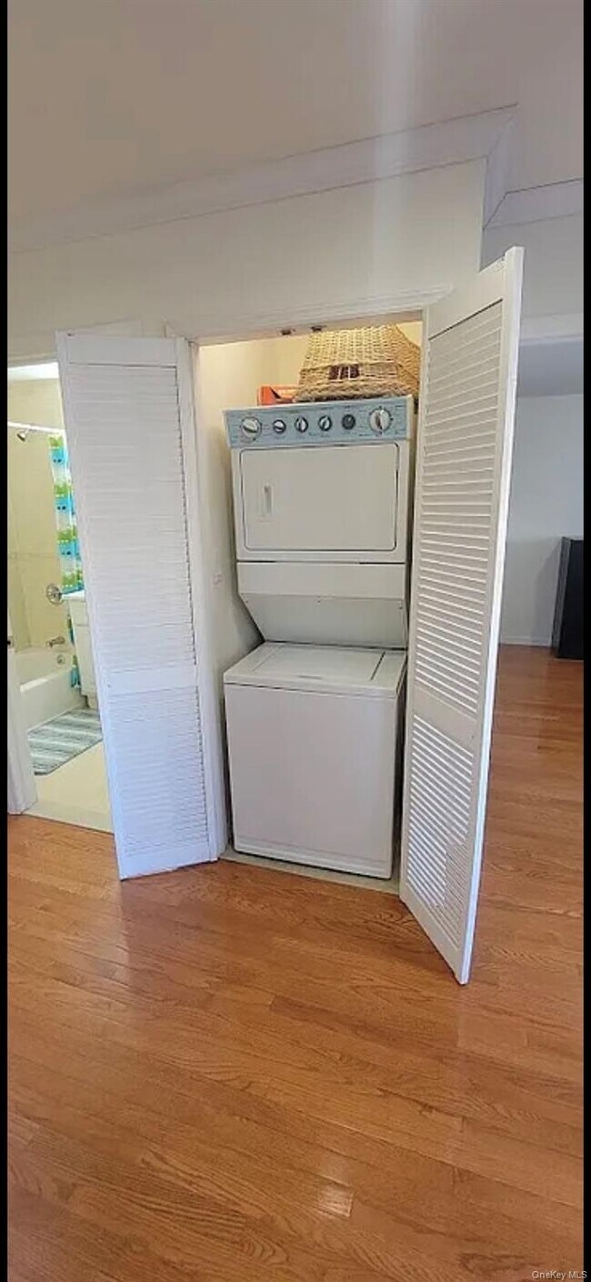 Building Photo - 64-73-73 Austin St