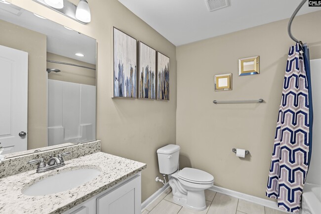 Building Photo - 38 Athlone Ct