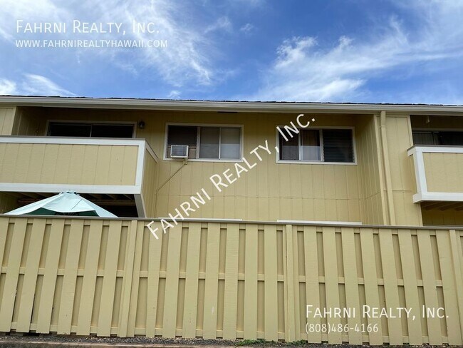 Building Photo - 94-1055 Kaukahi Pl-#C11