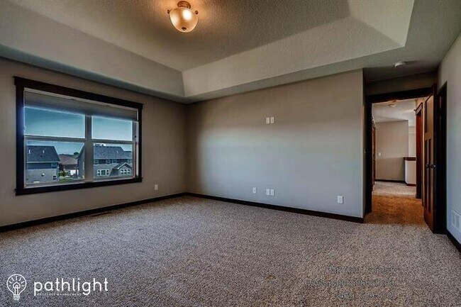 Building Photo - 18880 Iden Way, Lakeville, MN, 55044