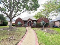 Building Photo - 7916 Aqua Vista Dr