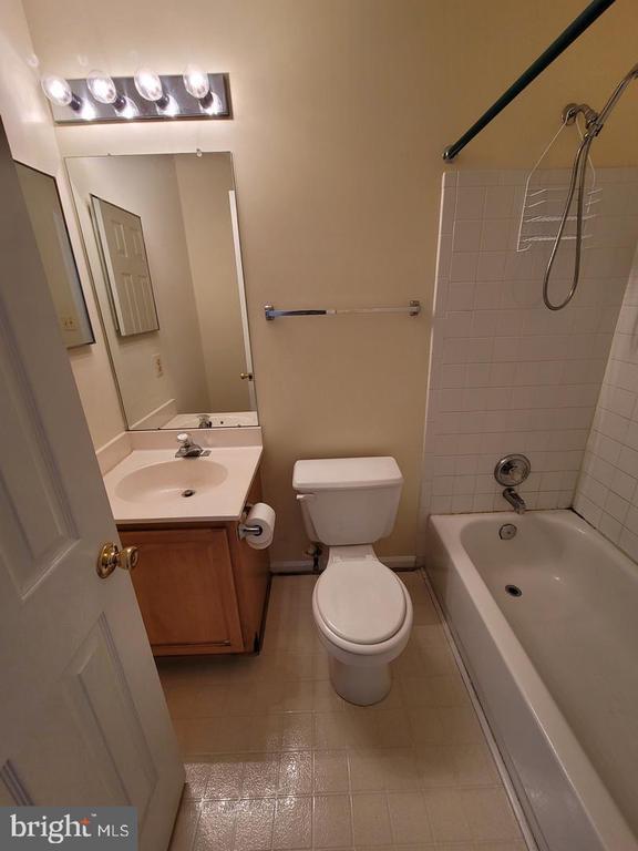 Building Photo - 12339 Sweetbriar Pl
