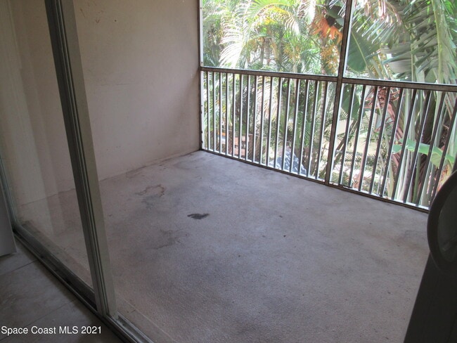 Building Photo - 400 Catalina Rd