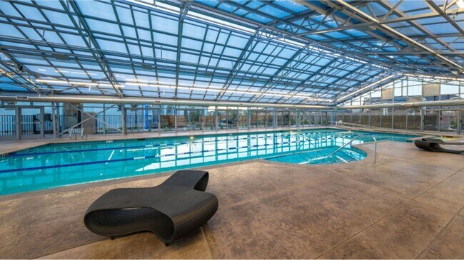Building Photo - Newer 55+ Gated SOLAR Home in El Dorado Hills for Rent
