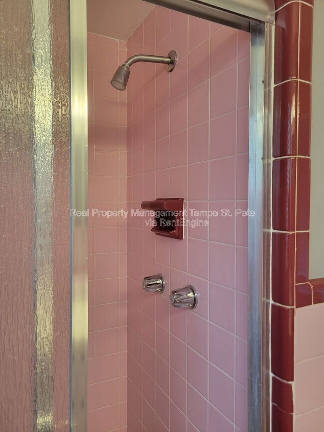 Building Photo - 2106 N Overbrook Ave