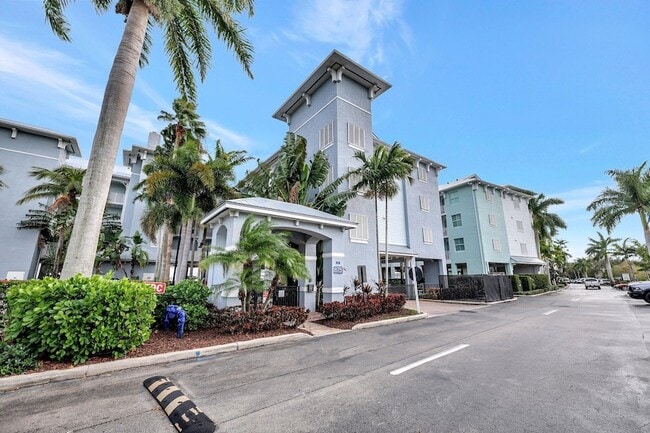 Building Photo - 875 NW Flagler Ave