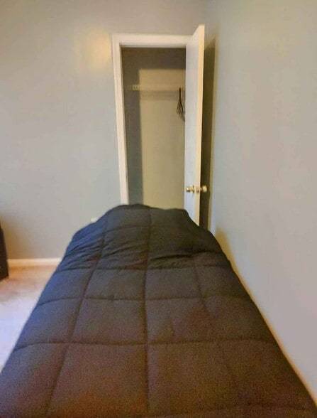 Available Bedroom - 13 Umberto Ave