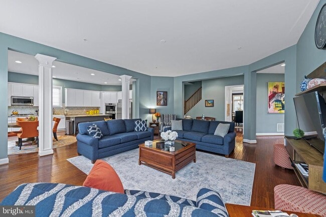 Building Photo - 2831 Galeshead Dr