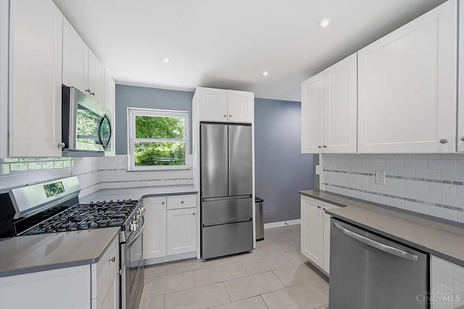 Building Photo - 5417 Cannas Dr