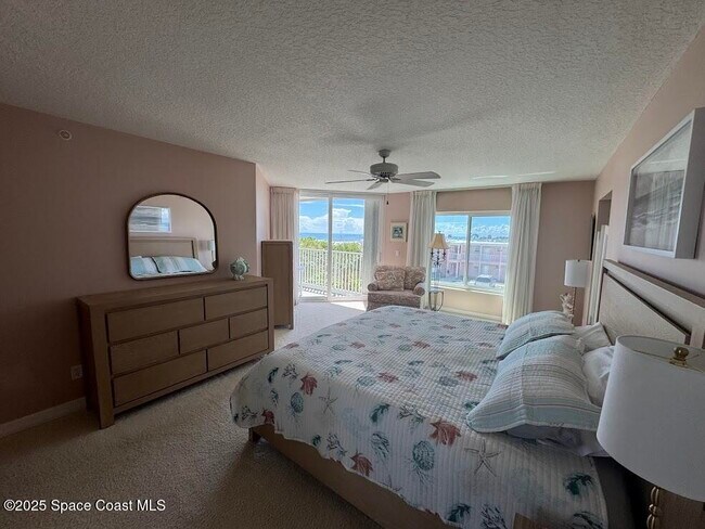 Building Photo - 3740 Ocean Beach Blvd