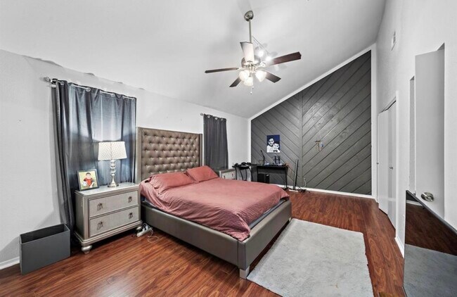 Building Photo - 15167 Kimberley Ct