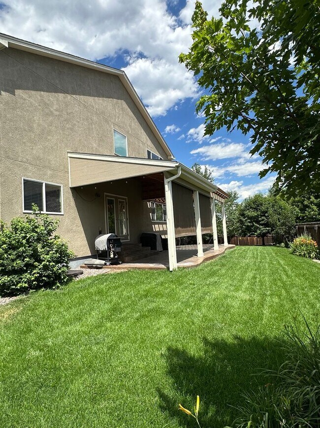 Building Photo - Spacious 5-Bedroom Smart Home Near Peterso...
