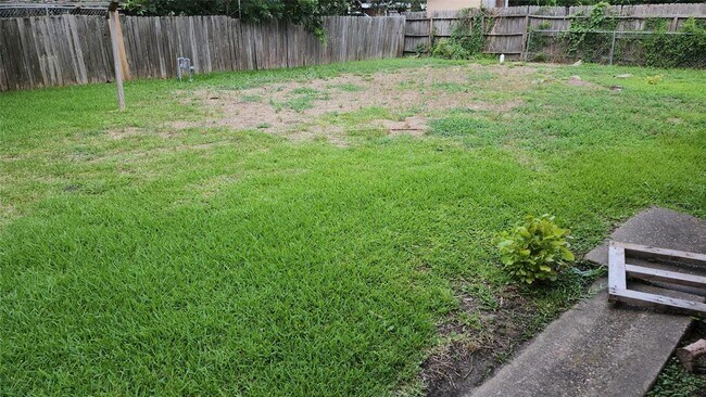 Building Photo - 4126 Beran Dr