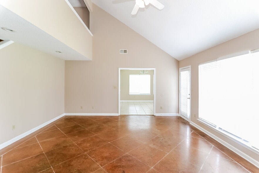 Building Photo - 11183 Ewe Turn Dr