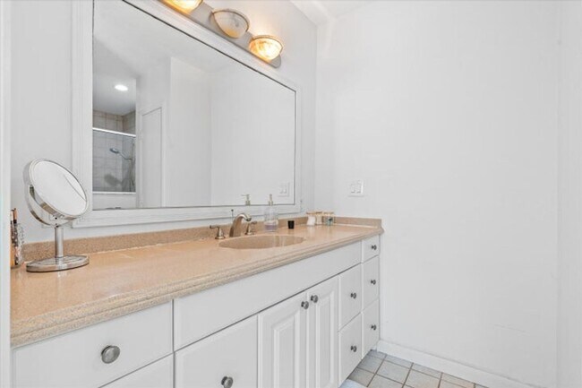 Building Photo - 2070 Madeira Drive 5, Weston, FL 33327