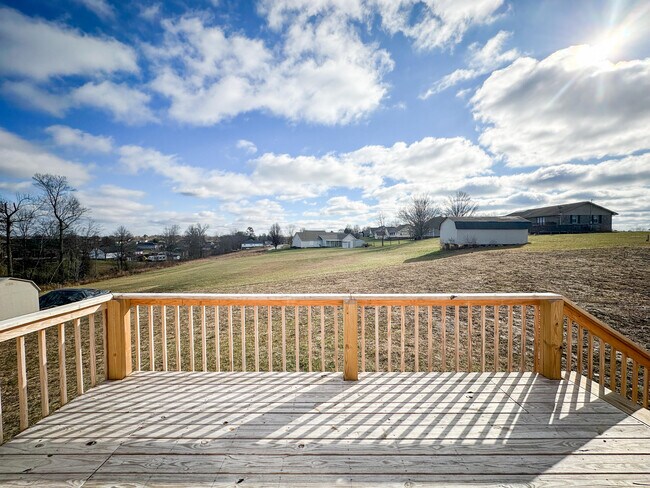 Building Photo - 46 Caden Ln