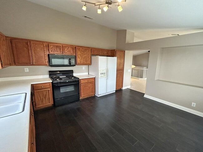 Building Photo - 13526 W Nolina Dr