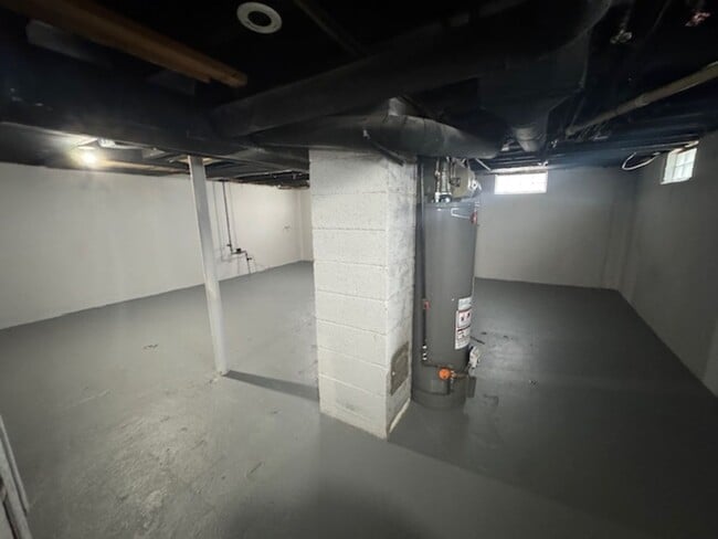 Building Photo - 17399 12 Mile Rd