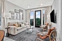 Building Photo - 245 Hermitage Ave