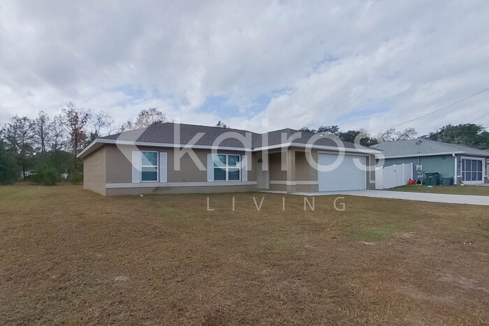 Building Photo - 465 Malauka Radial