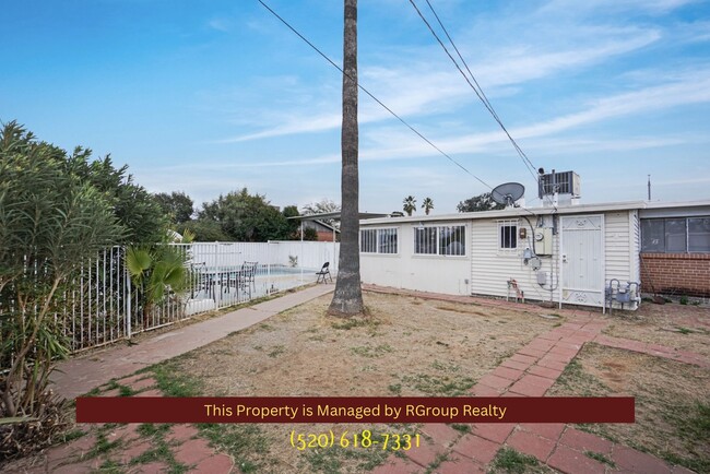 Building Photo - BRICK HOME ON A CORNER LOT!