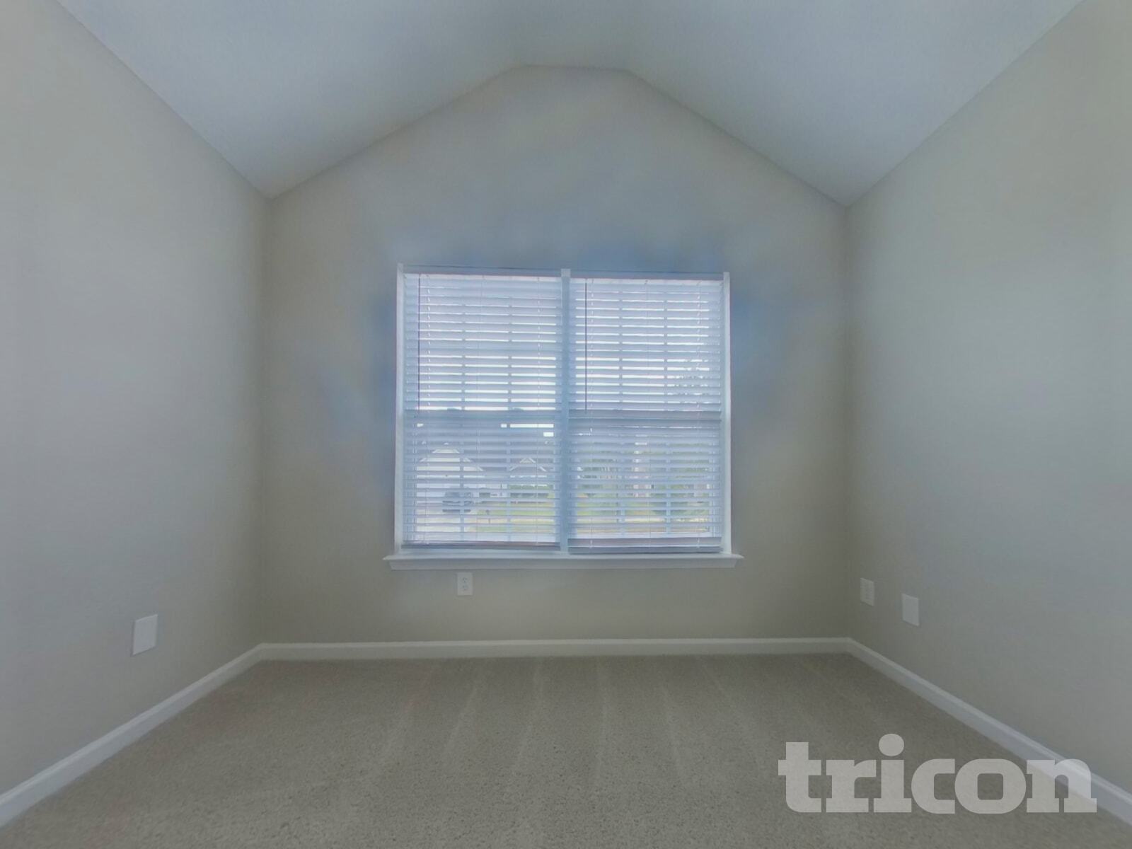 Building Photo - 4928 Bryant Dr