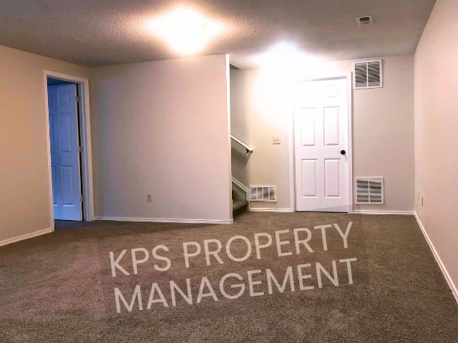 Building Photo - 12624 Willowgreen Cir